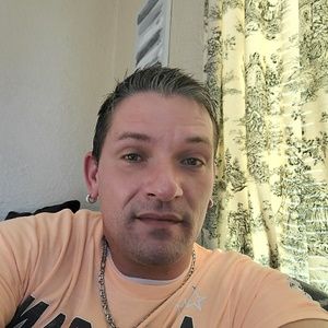 Meet your Posher, Wesley